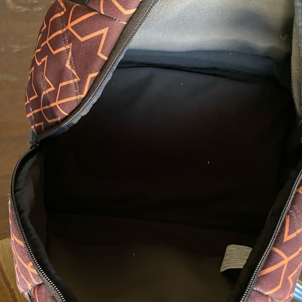 OGIO gym/travel bag - Picture 7 of 8